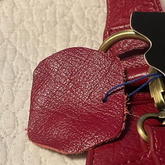 Amerileather Sling Purse - Picture 5 of 16